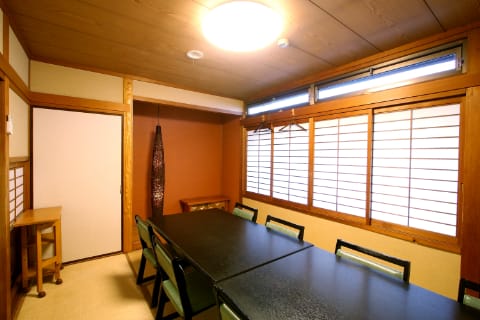 えぞ松　室内写真